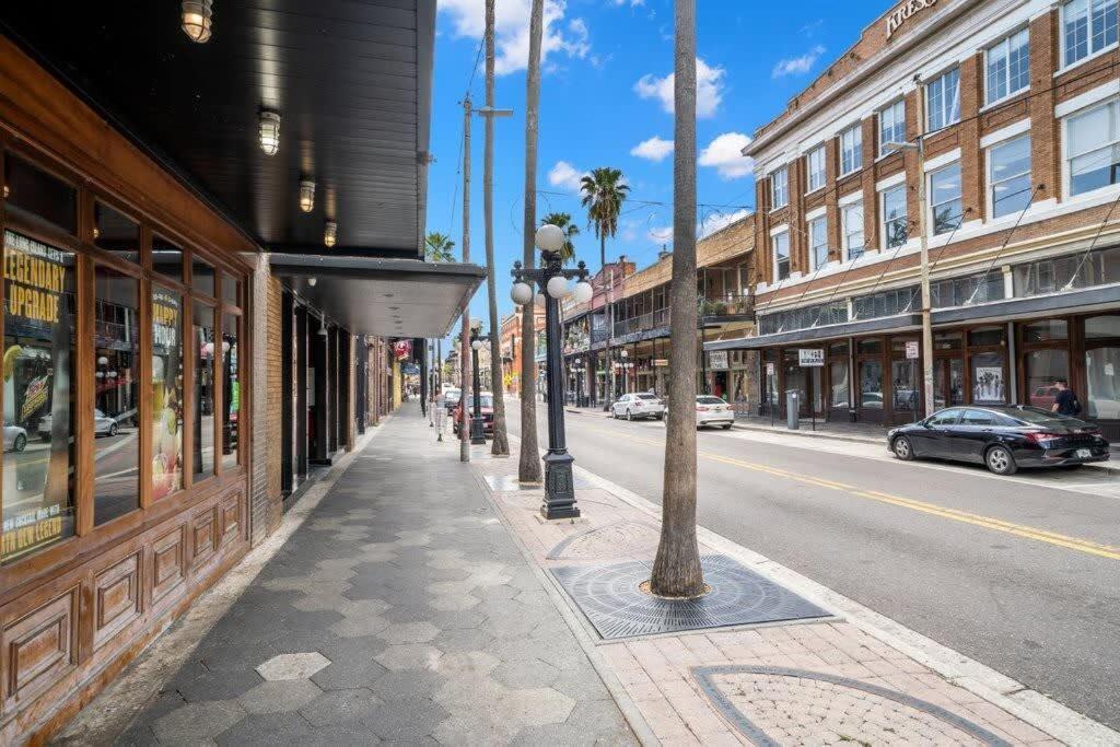 Casa Romeo - Luxury Ybor Apt, Steps To 7Th Ave Tampa Extérieur photo